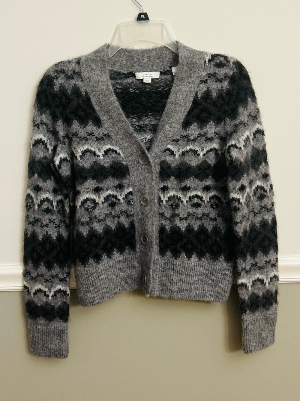 Vince Fair Isle Nordic Fuzzy ButtonCardigan Sweater Gray Black Combo Size XS